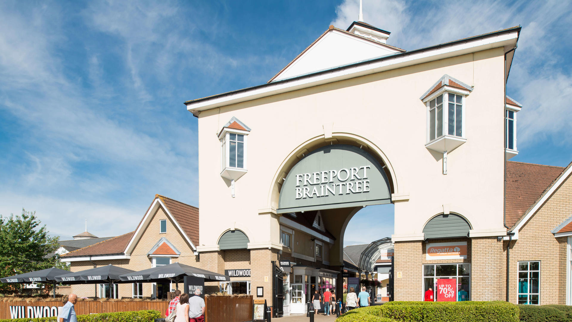 Congratulations! Become a Mall Insider ® and you'll be the first to know about retailer deals and events. Plus, you'll have a chance at a $1, shopping spree. Plus, you'll have a chance at a .